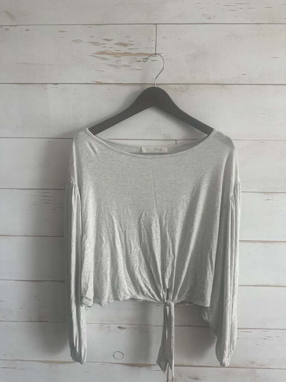 Lela Sky Heather Gray Tie-Front Long Sleeve Cropped Top